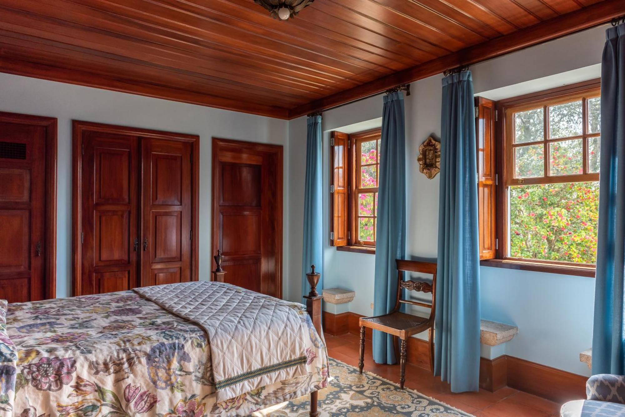 Lever Quinta De Mouraes Casa Dos Rododendros 게스트하우스 외부 사진